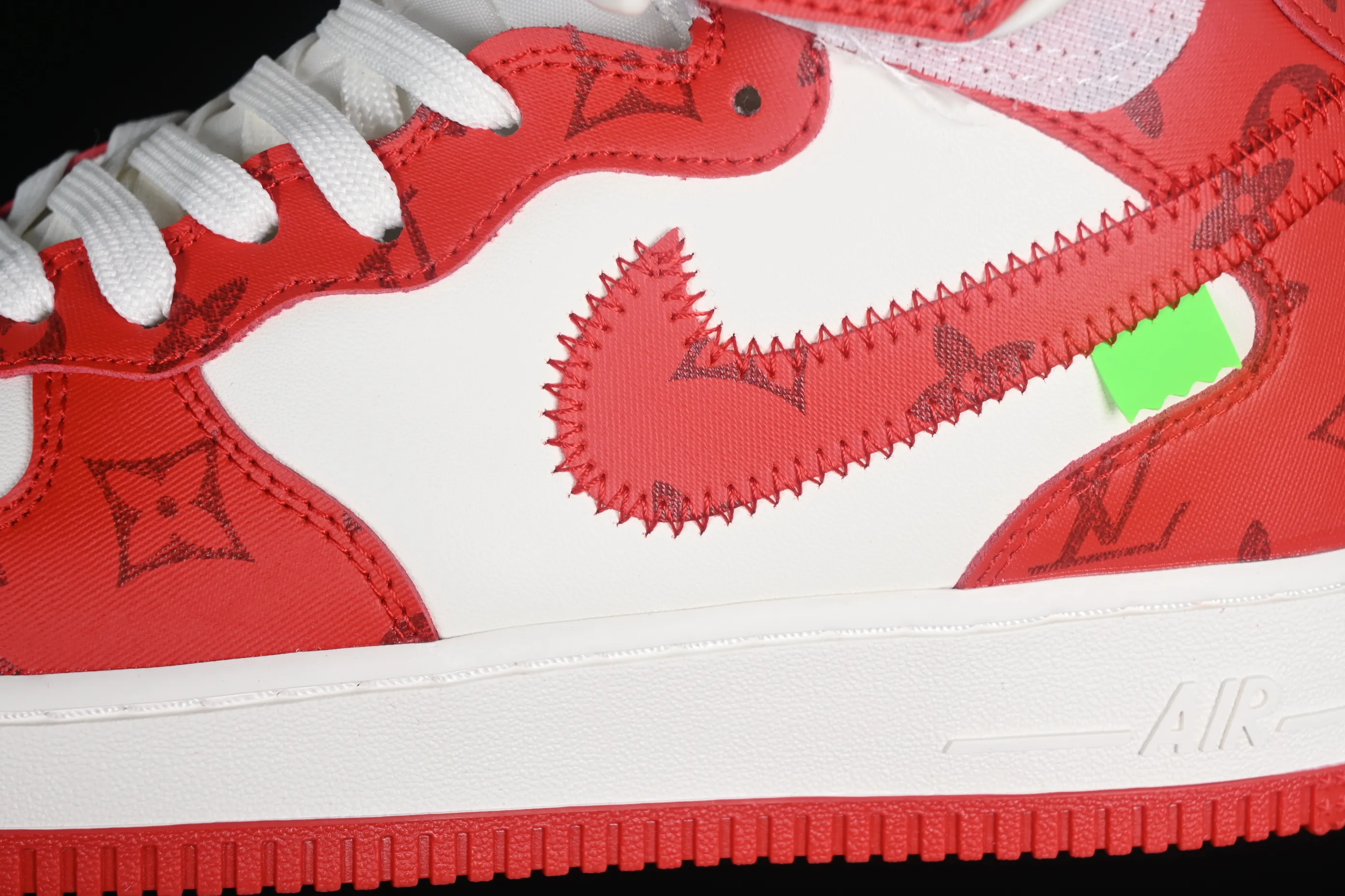 All categories Nk Air Force 1 Air Force series Nk Air Force 1 Mid Air Force mid-top Louis Vuitton x Nk Air Force 1'07 Mid jointly customized off-white red flower Air Force mid-top casual sneakers LL0222-001